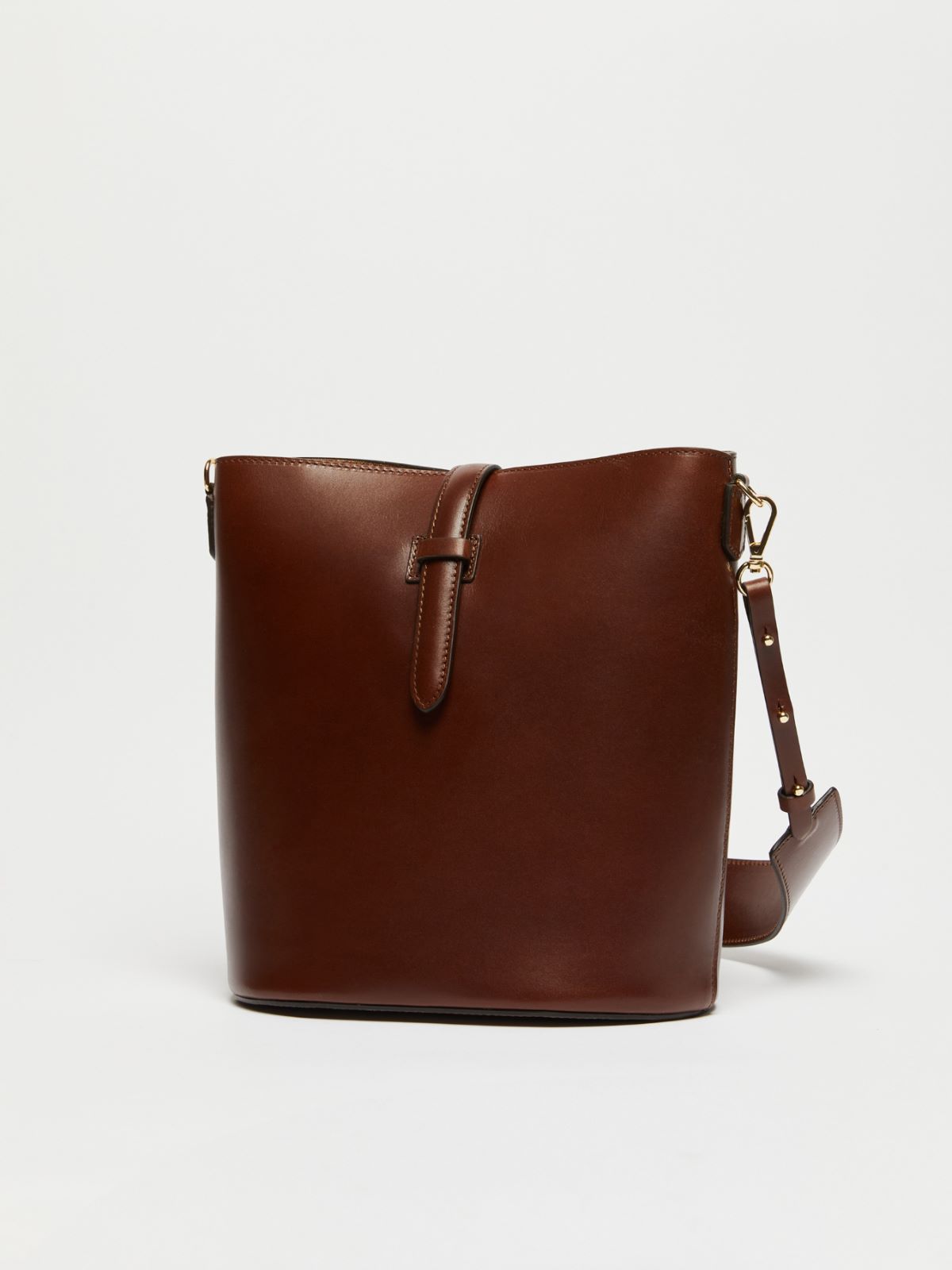 leather bucket bag 1